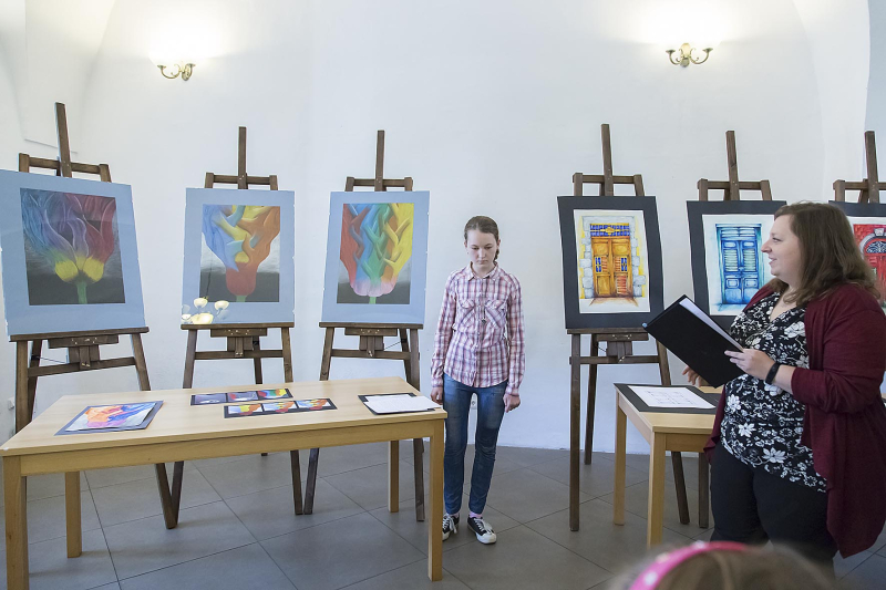 Obhajoby absolventských prací žáků výtvarného oboru 8. 5. 2019 (VO, HO)